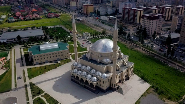 Мечеть им. Абдулкерим Сатук БуграХан